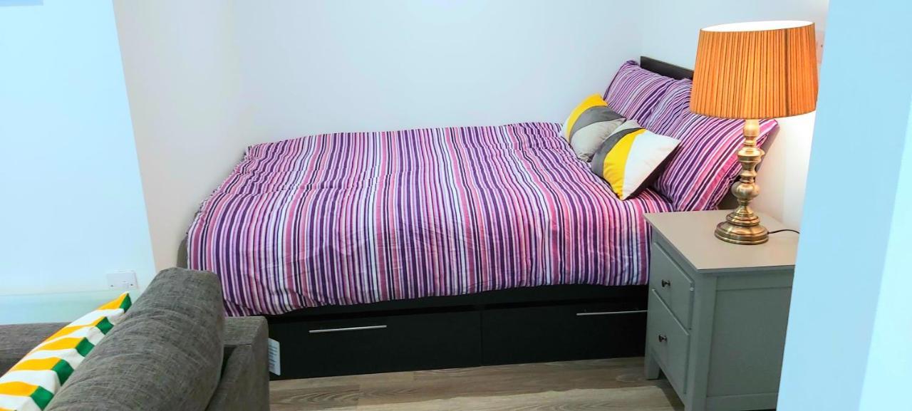 Lovely Studio Apartment Sheffield City Centre - Netflix, Wifi, Digital Tv Dış mekan fotoğraf