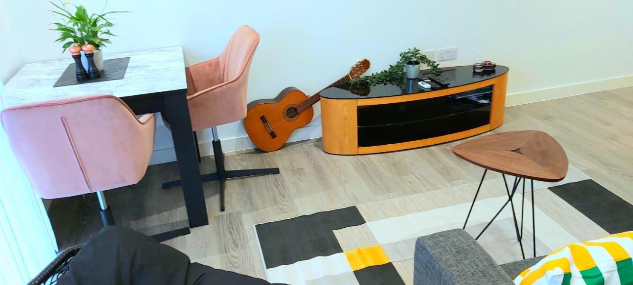 Lovely Studio Apartment Sheffield City Centre - Netflix, Wifi, Digital Tv Dış mekan fotoğraf