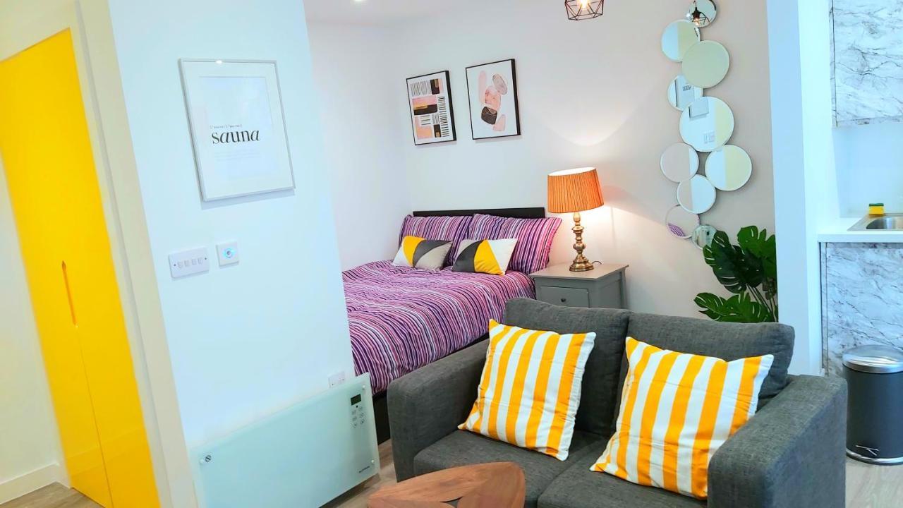 Lovely Studio Apartment Sheffield City Centre - Netflix, Wifi, Digital Tv Dış mekan fotoğraf