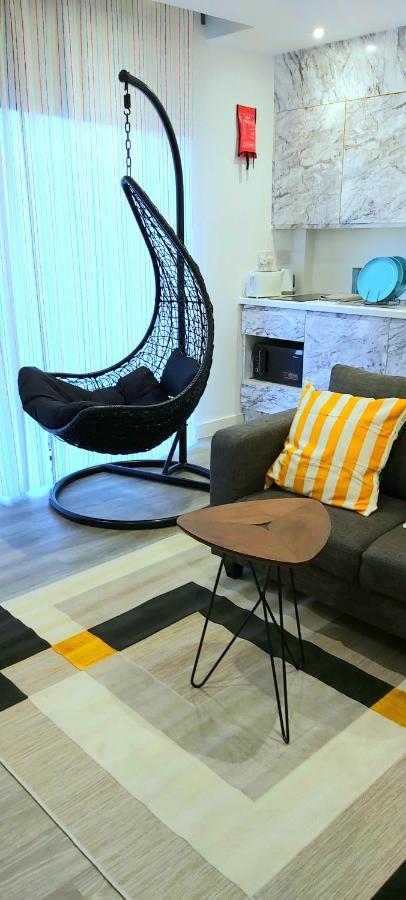 Lovely Studio Apartment Sheffield City Centre - Netflix, Wifi, Digital Tv Dış mekan fotoğraf